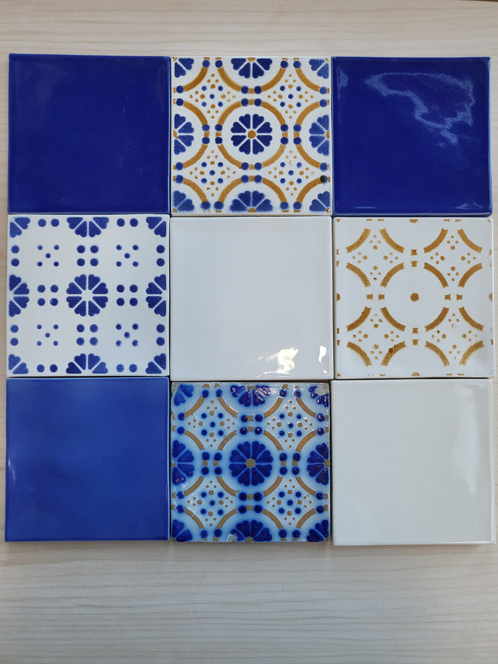 Azulejo Carreau de faïence Portugais ancien - Les Possibles Azulejo Carreau de faïence Portugais ancien - Les Possibles