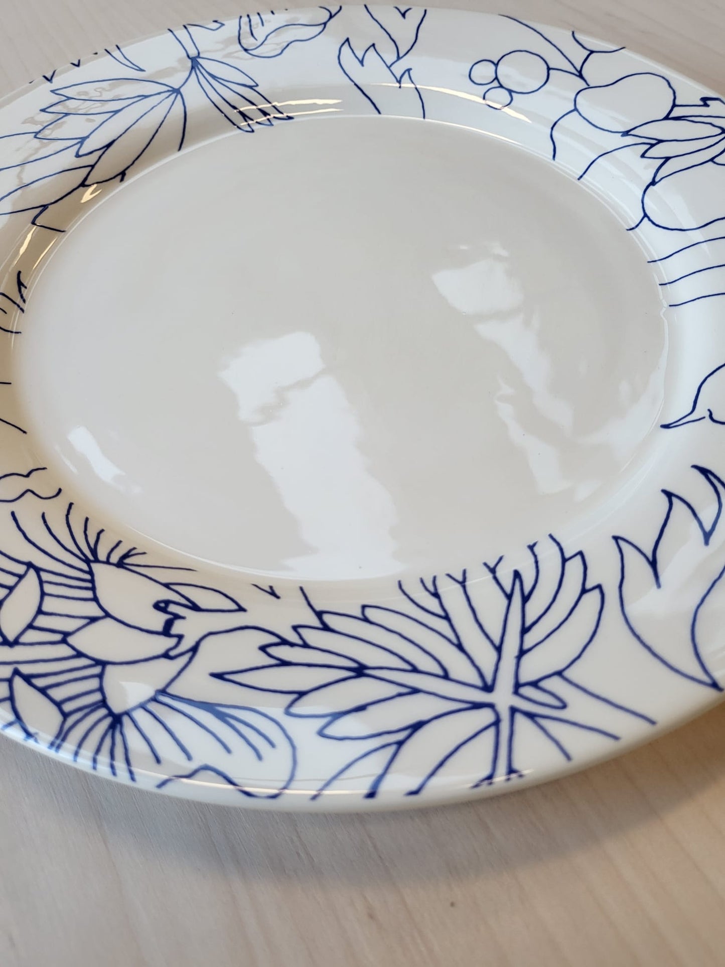 Dinner plate - Border pattern